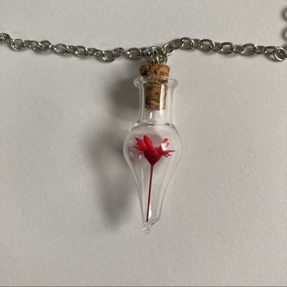 Red Dried Flower Glass Bottle Necklace - Picture 4 of 7